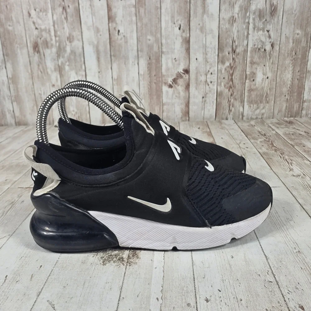 Nike Air Max 270 Extreme Kids Black White Slip On Sneakers CI1107-001 Size 2Y